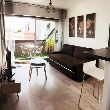 Mon Appart Bougnat Apartment